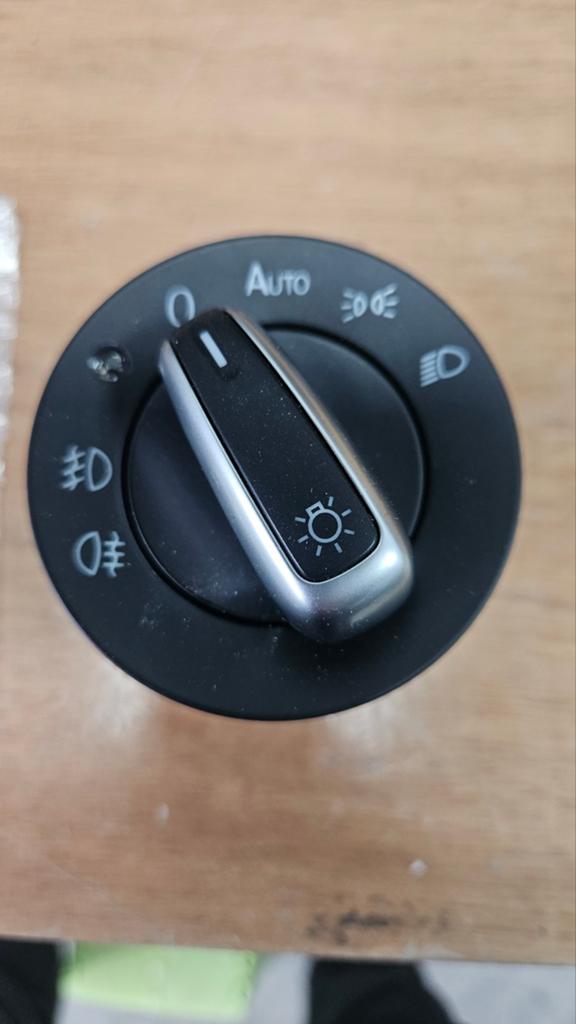 Automatische lichtschakelaar VW oa Caddy mk3, Auto-onderdelen, Ophalen of Verzenden, Nieuw