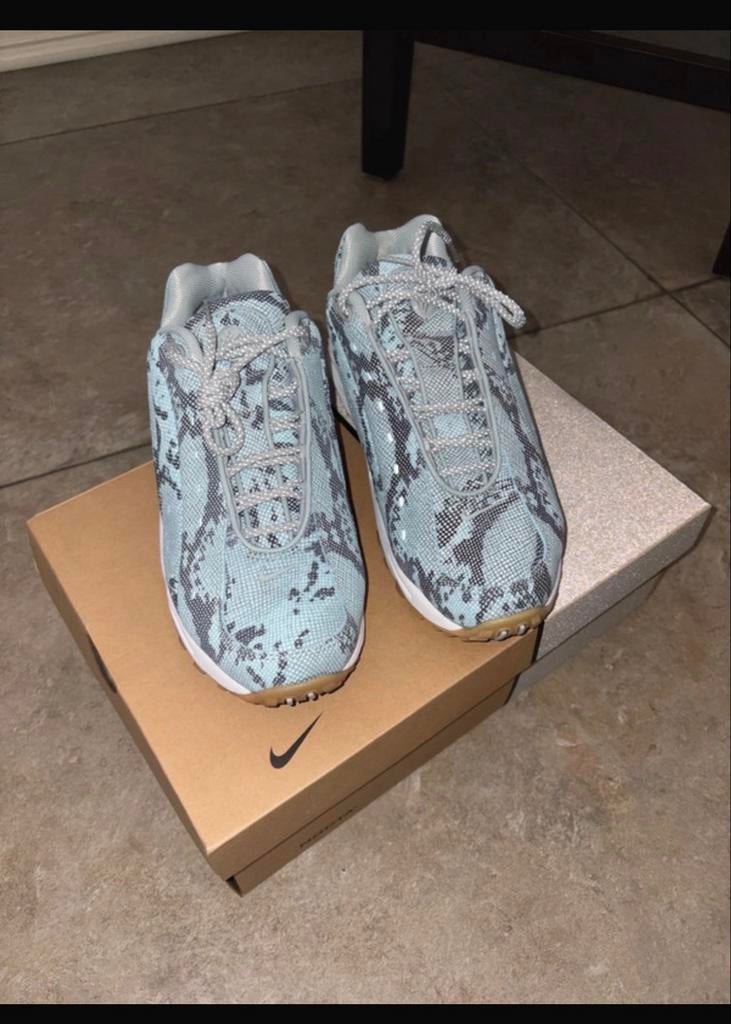Nike Hot Step Air Terra NOCTA - Lichtblauw/Slangenprint, Verzenden, Zo goed als nieuw, Blauw, Sneakers of Gympen
