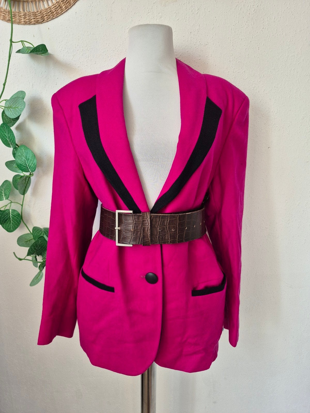 Vintage fuchsia wollen blazer M/L, Kleding | Dames, Maat 38/40 (M), Verzenden, Zo goed als nieuw, Vintage