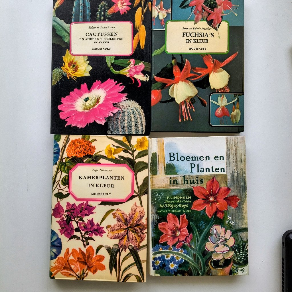 Cactussen kamerplanten fuchsia's, Ophalen of Verzenden, Gelezen