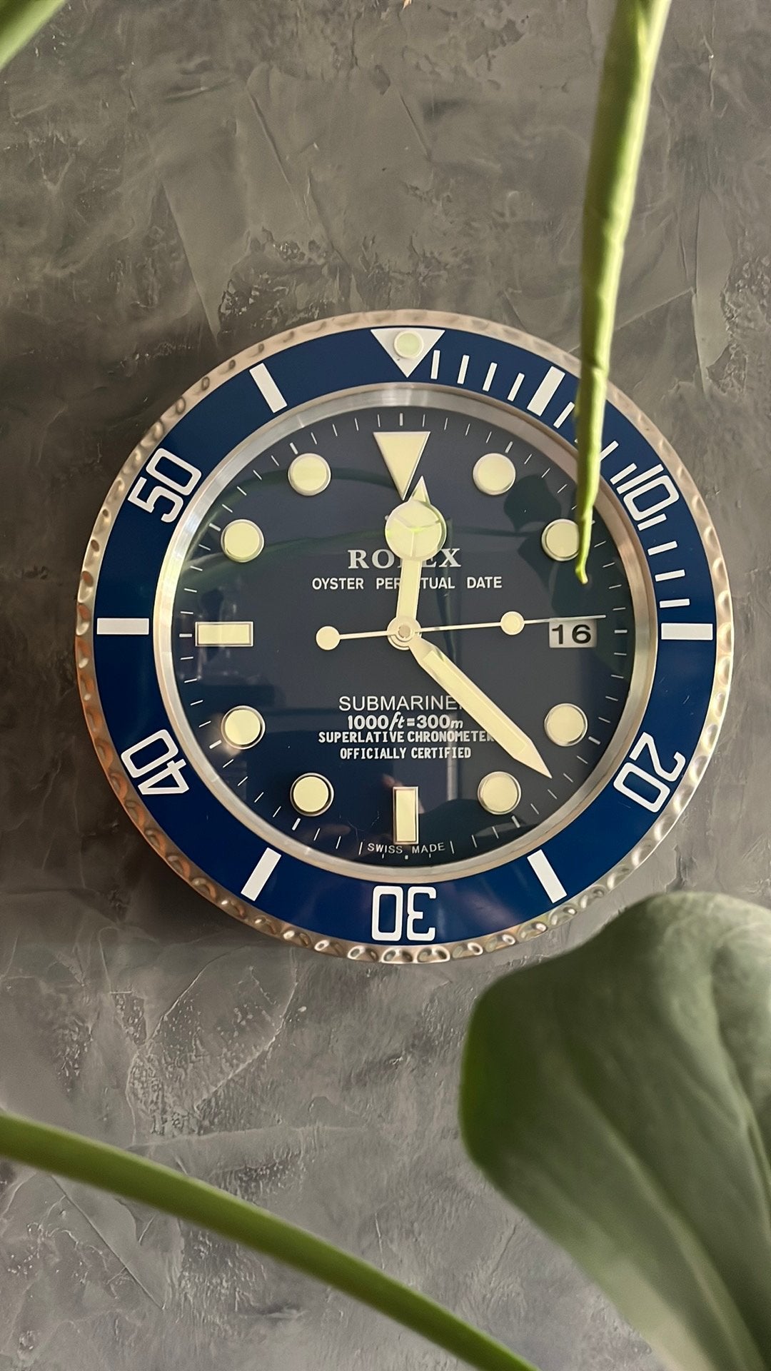 Rolex wandklok 100% origineel, Ophalen of Verzenden, Zo goed als nieuw