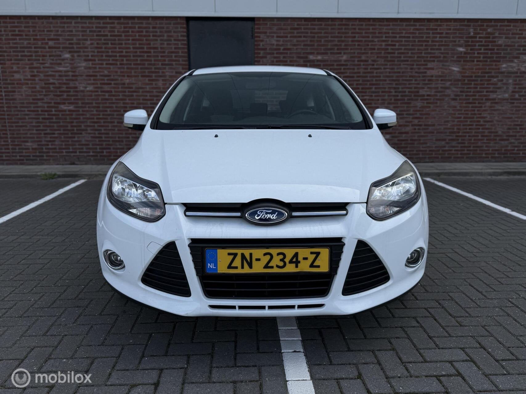 Ford Focus 1.0 EcoBoost Trend Airco Cruise Export LM velgen, Auto's, Euro 5, 125 pk, Gebruikt, 635 kg