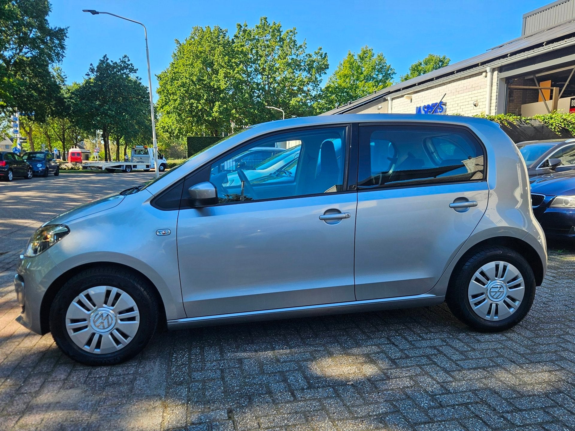 Foto 8 van Volkswagen Up! 1.0 move up! BlueMotion*Zeer mooi!*NAP