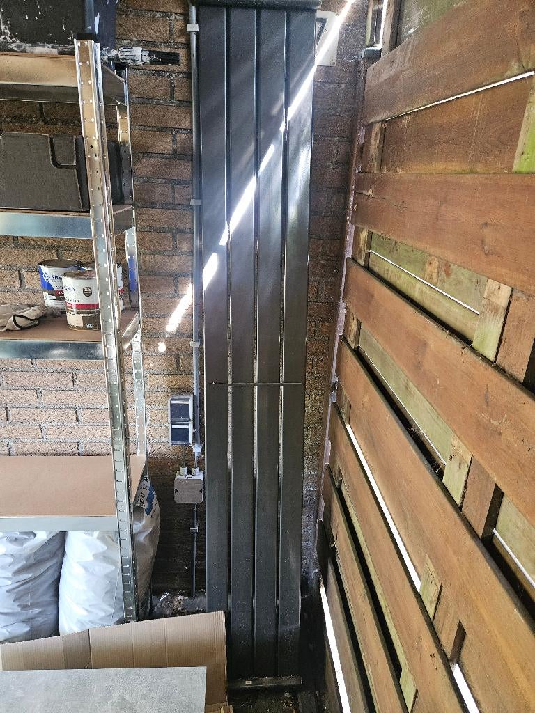 Radiator, Doe-het-zelf en Verbouw, Verwarming en Radiatoren, Ophalen, 30 tot 80 cm, Radiator, Zo goed als nieuw