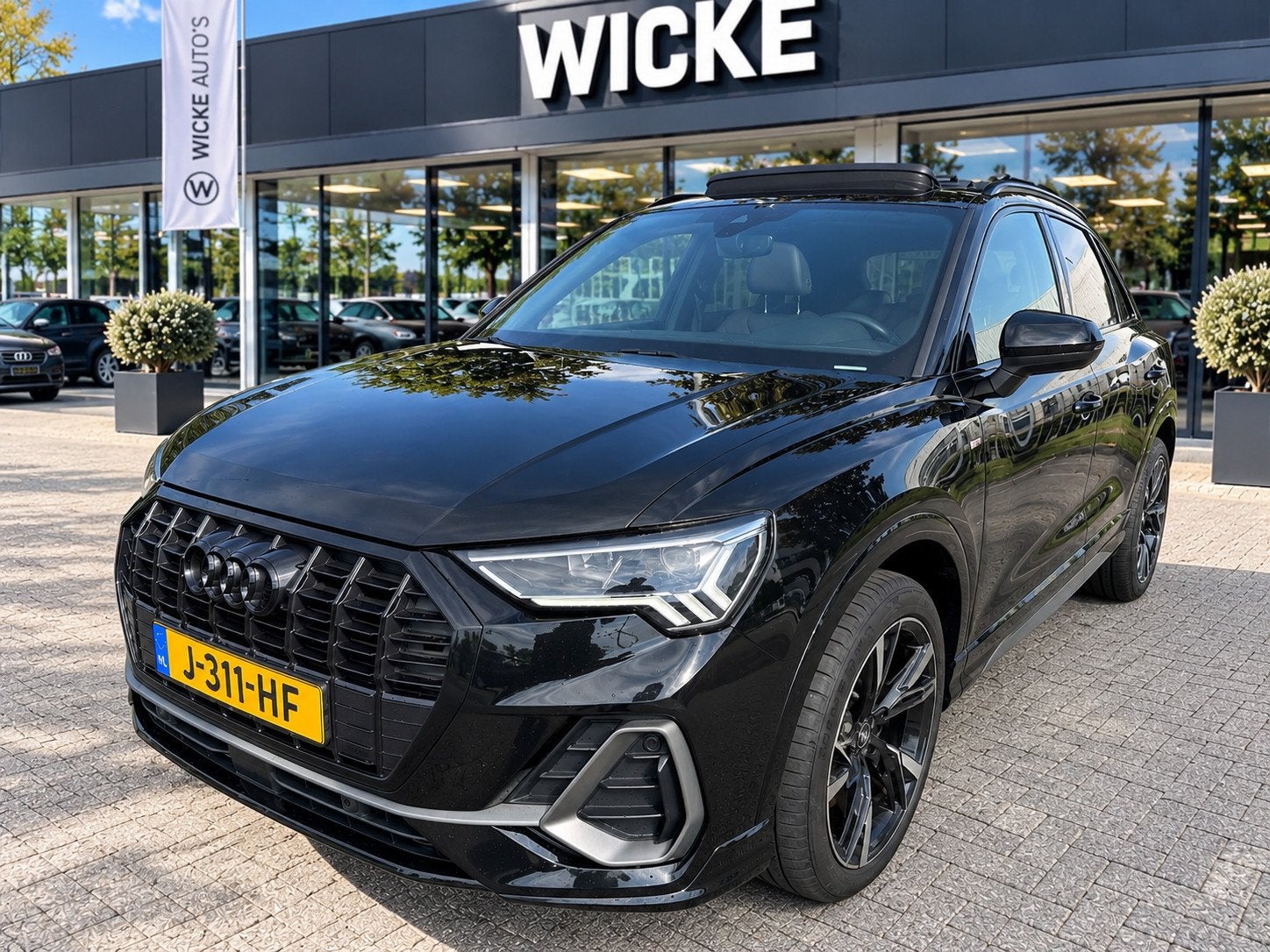 Audi Q3 35 TFSI 2X S Line Pano Matrix Camera Leder Virtual A, Dealer onderhouden, 4 cilinders, 150 pk, Zwart