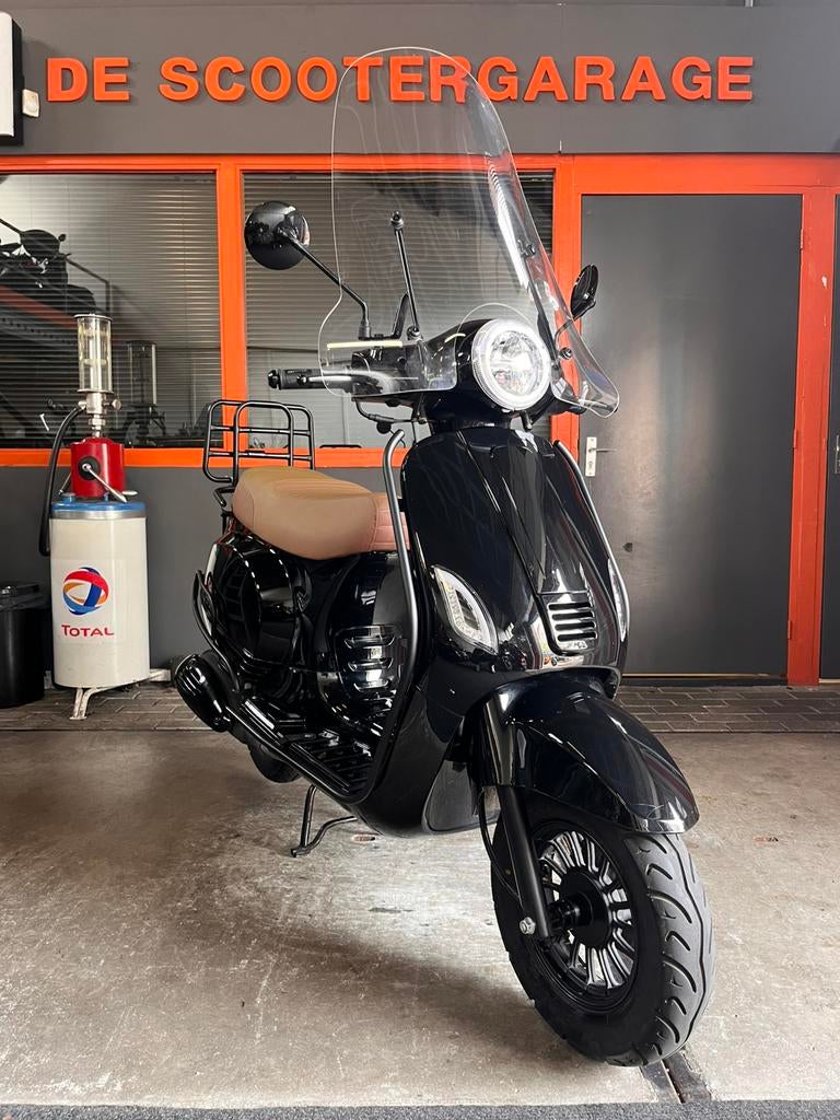 La souris agm vx50 brom 45km full 2025, La souris, Gebruikt, Maximaal 45 km/u, La souris