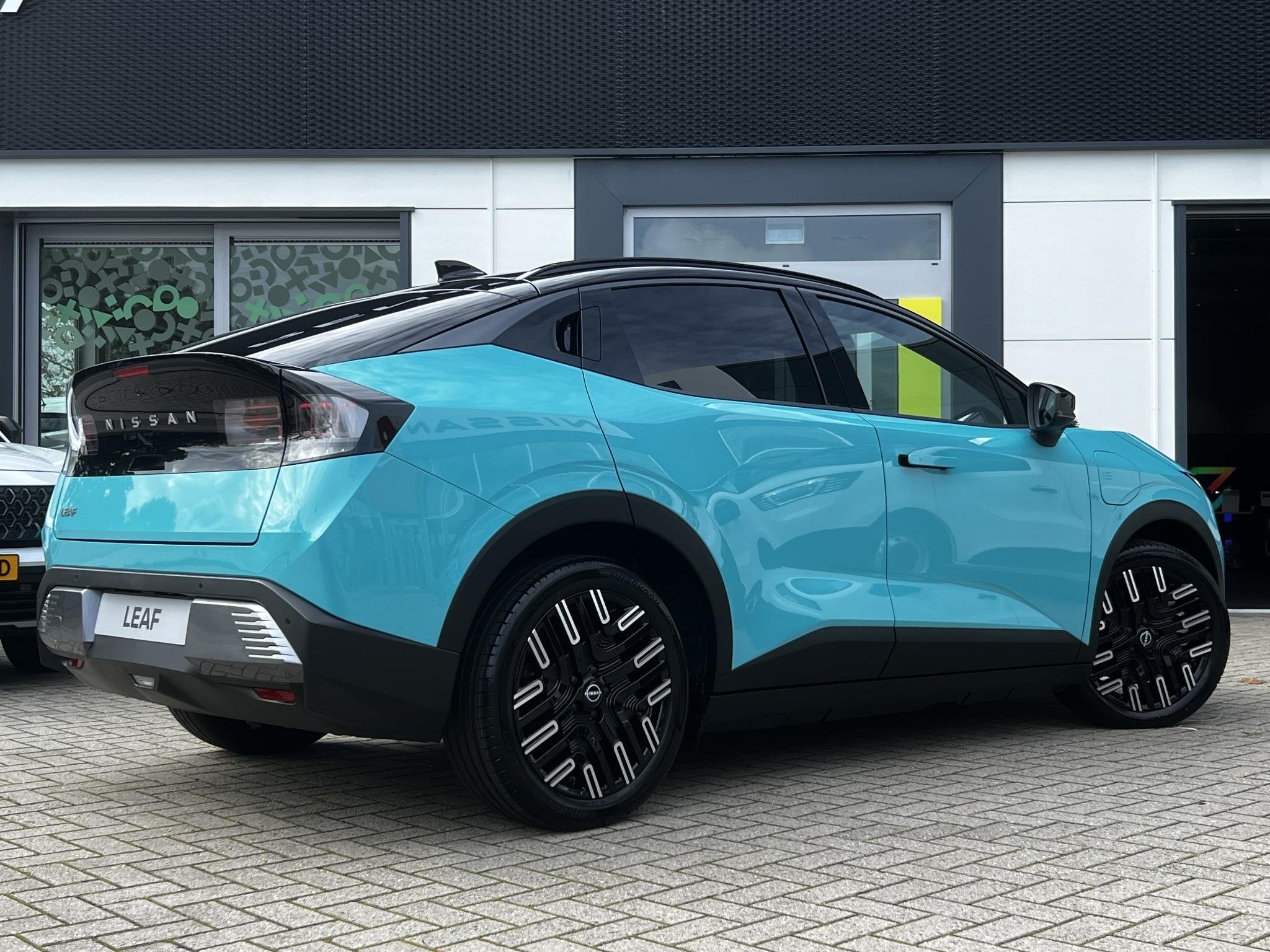Foto 2 van Nissan LEAF Evolve 75 kWh | Heads up display | Panoramadak |