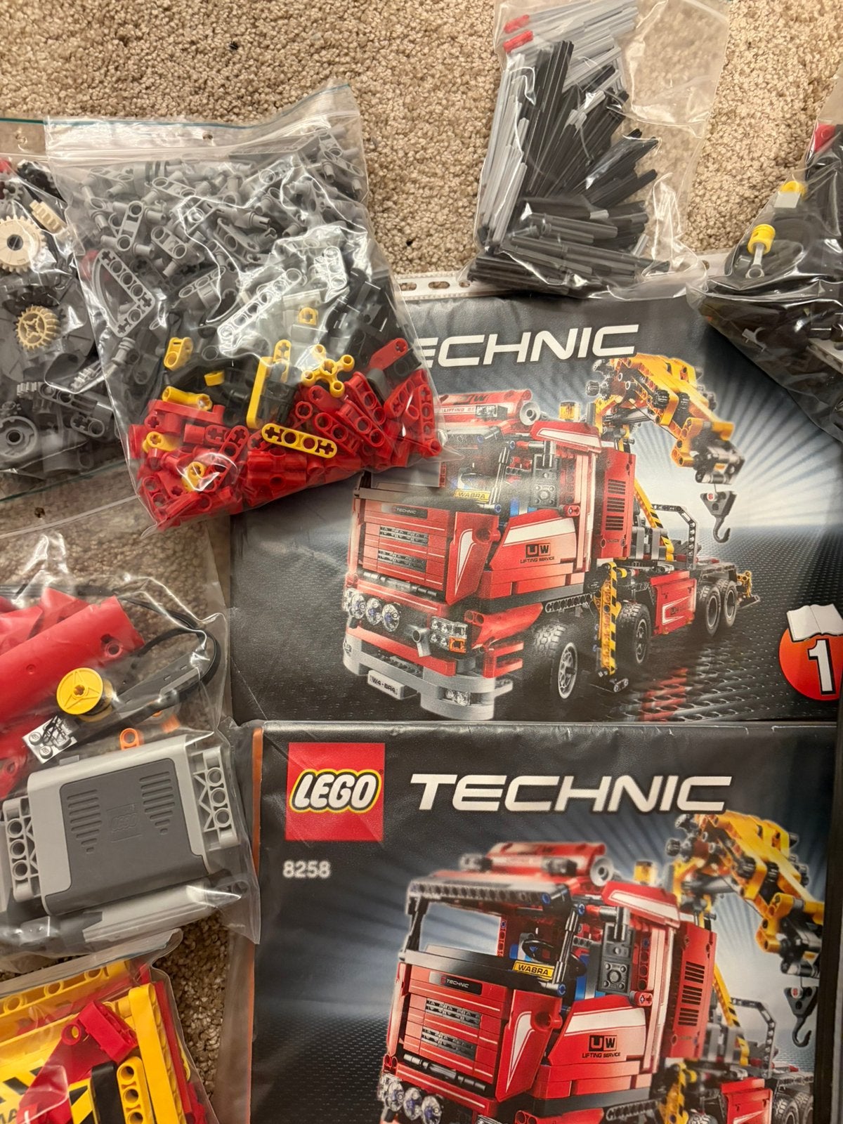 Lego 6258 crane truck, Lego, Ophalen of Verzenden, Zo goed als nieuw, Technic
