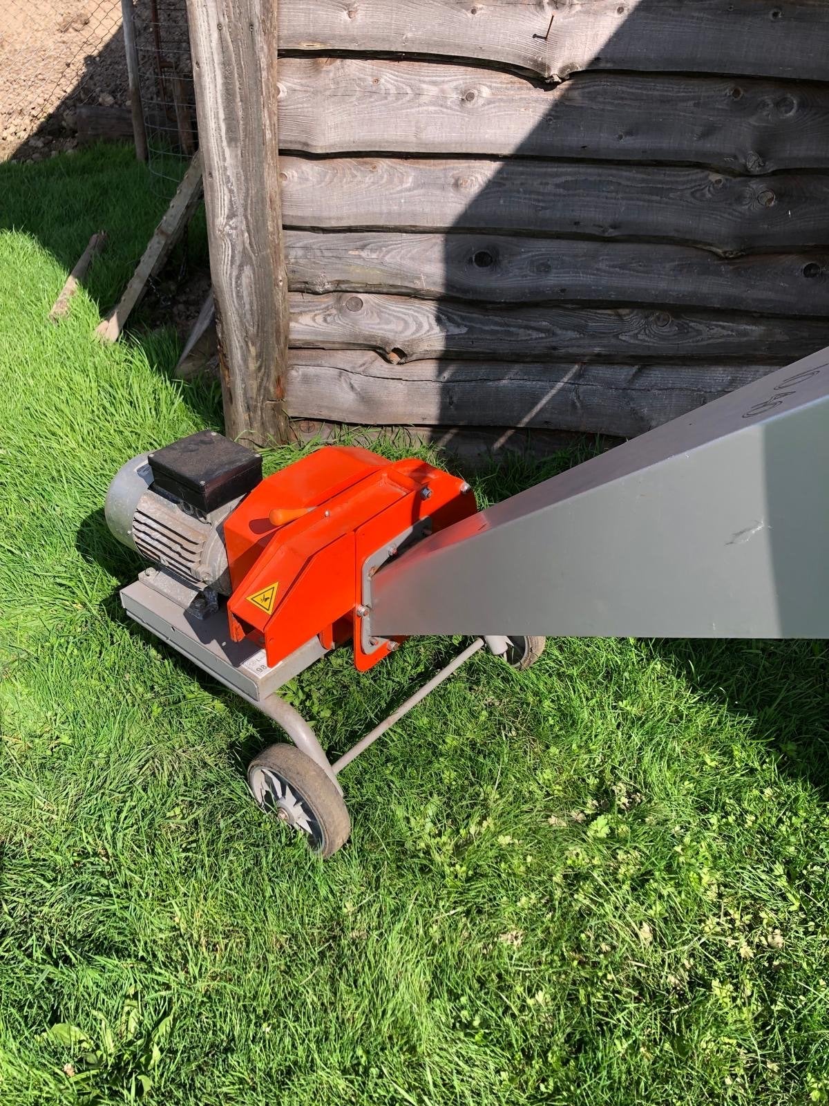 TRIUNFO BIO 40 EL Houtversnipperaar - Elektrisch, Tuin en Terras, Ophalen, Gebruikt, Elektrisch