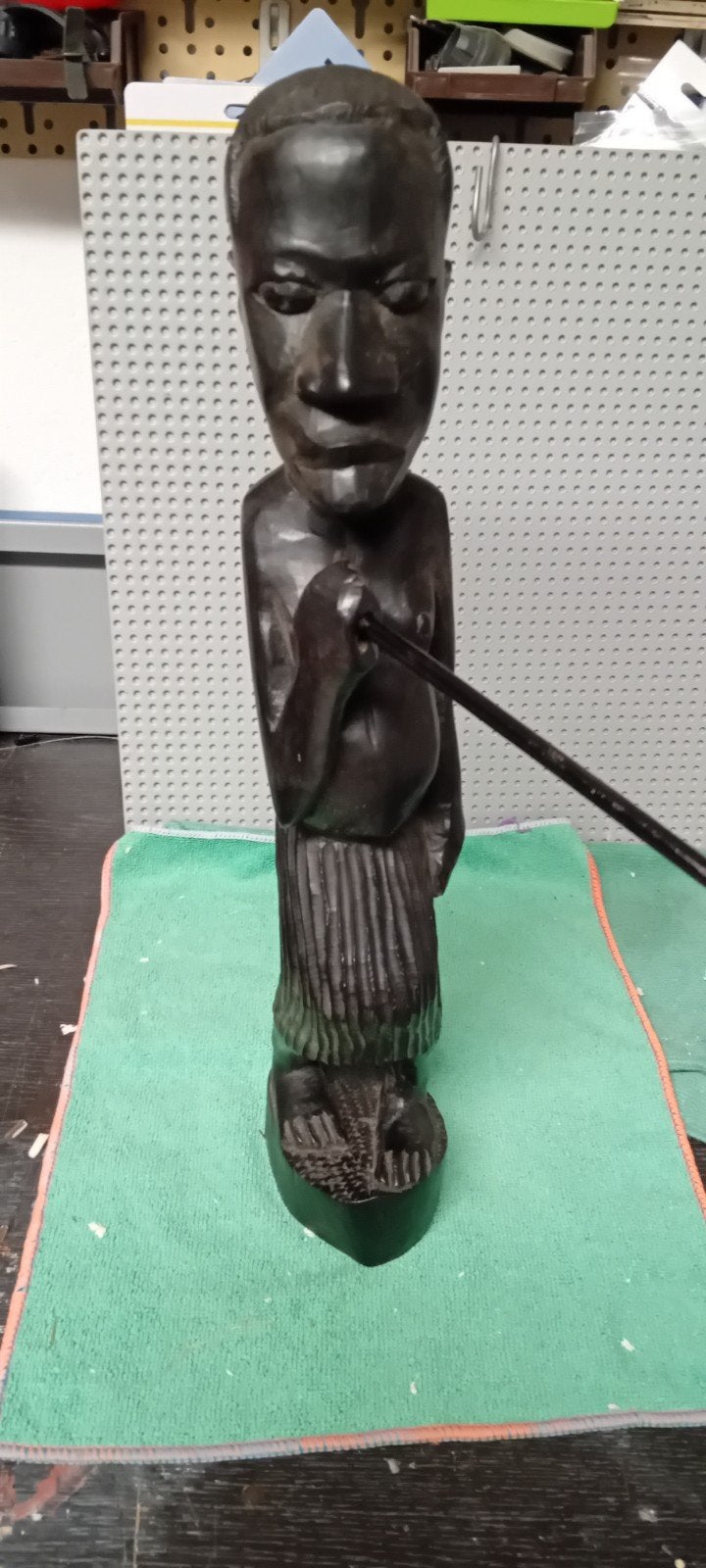 Mooi Afrikaans houten beeldje man met speer, Hout, Afrika, Handgemaakt, 41 cm