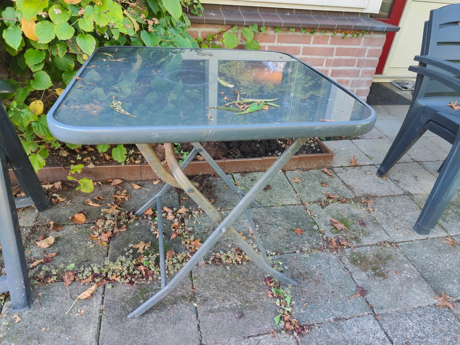 Glazen tuintafel - inklapbaar, Ophalen, Gebruikt, Vierkant, Metaal