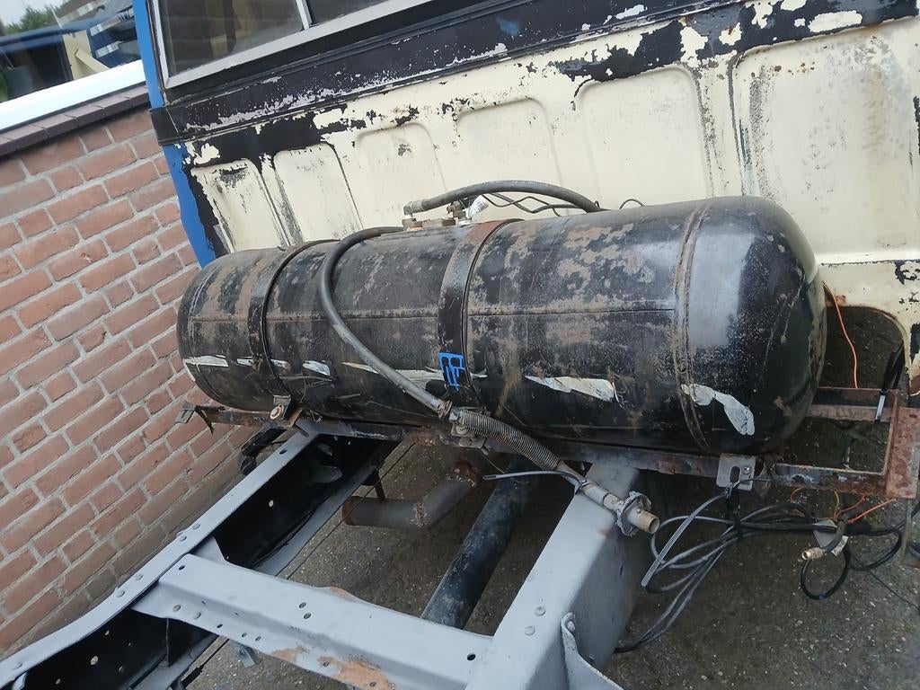LPG Tank PraKto 160 Liter - 50% Gevuld, Ophalen, Gebruikt, Universele onderdelen
