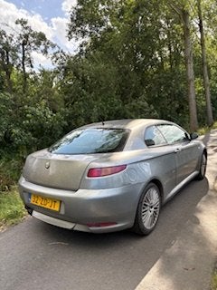 Alfa Romeo GT 2.0 JTS 2008 Grijs, Auto's, Voorwielaandrijving, 400 kg, Handgeschakeld, Particulier