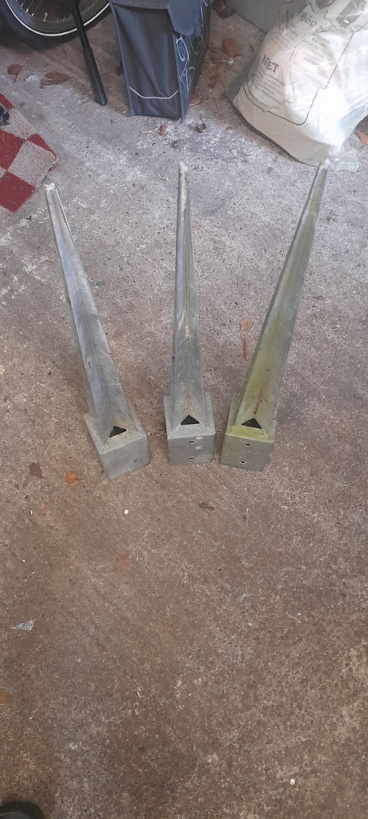 3 stuks grondpaal - stevige fundering, Ophalen of Verzenden, Gebruikt