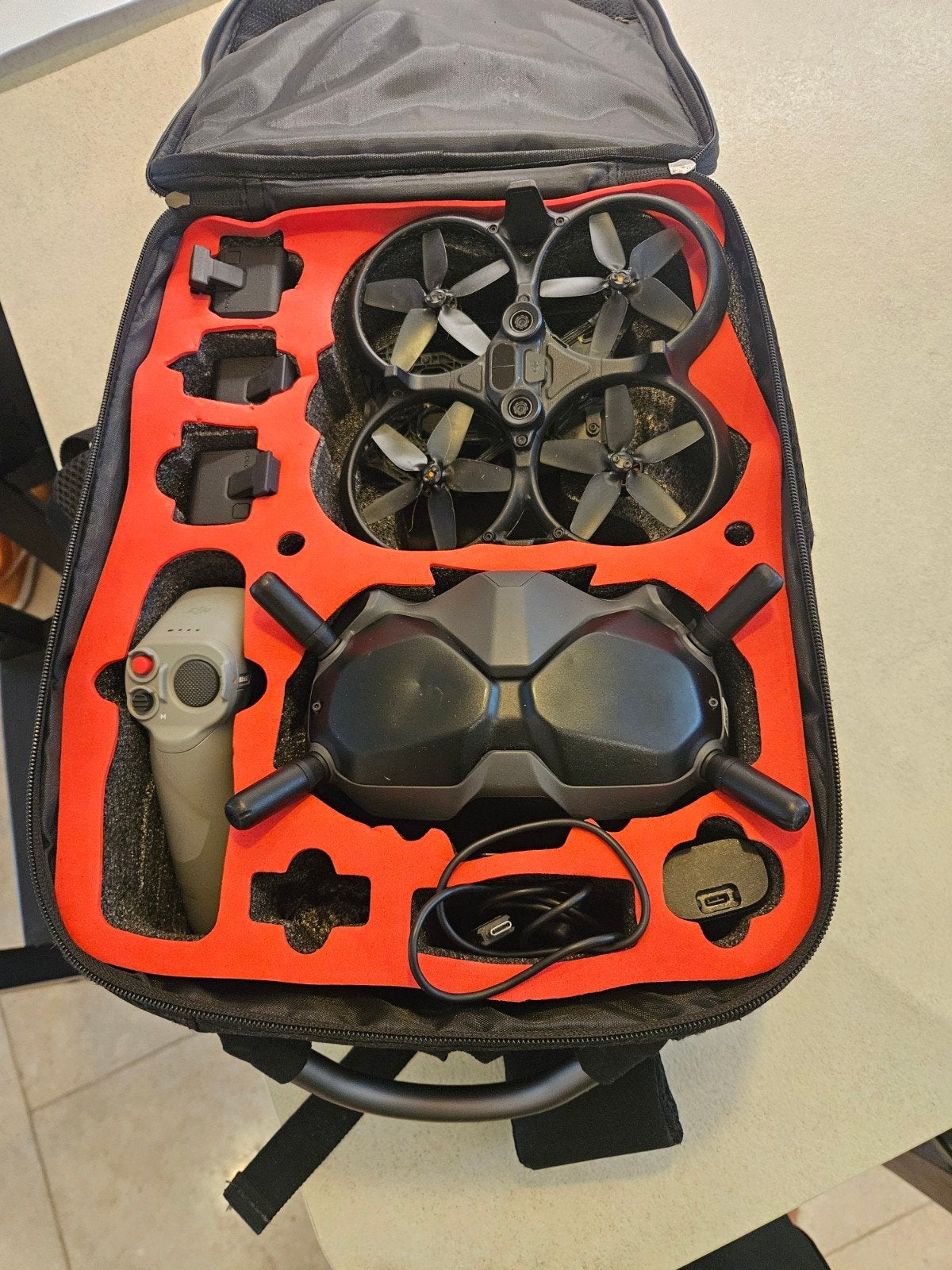 Dji Avata, perfecte staat, veel accessoires, Ophalen of Verzenden