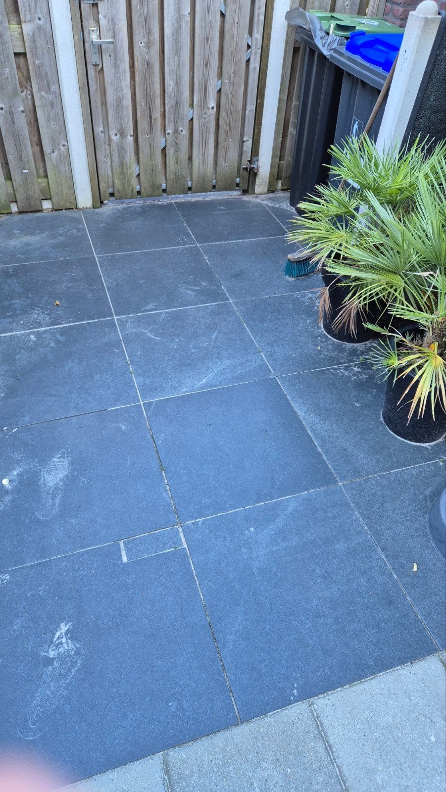 Natuursteen tegels 60x60 4cm dik. Gratis ophalen. Zie omschr, Tuin en Terras, Tegels en Klinkers, Ophalen, Gebruikt, Beton, Terrastegels