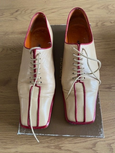 Audley creme kleurige funky veterschoen mt 37,5, Kleding | Dames, Overige kleuren, Audley, Ophalen of Verzenden, Sneakers of Gympen