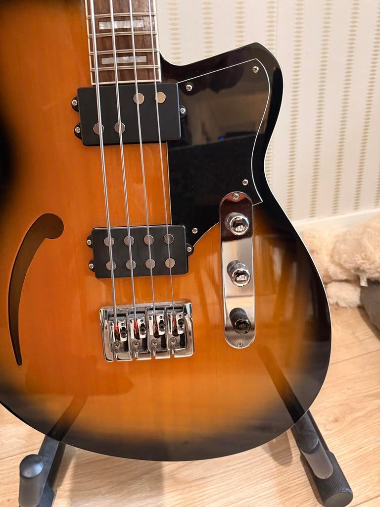 Reverend Dub King – Semi-Hollow Shortscale Bas | Warme Dub/S, Ophalen, Zo goed als nieuw, Semi-akoestisch
