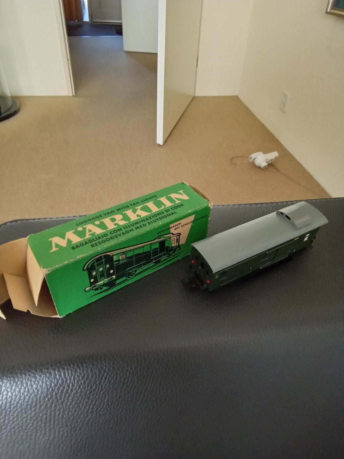 Marklin nr. 4041 goederenwagen met achterlichten, Ophalen, Gebruikt