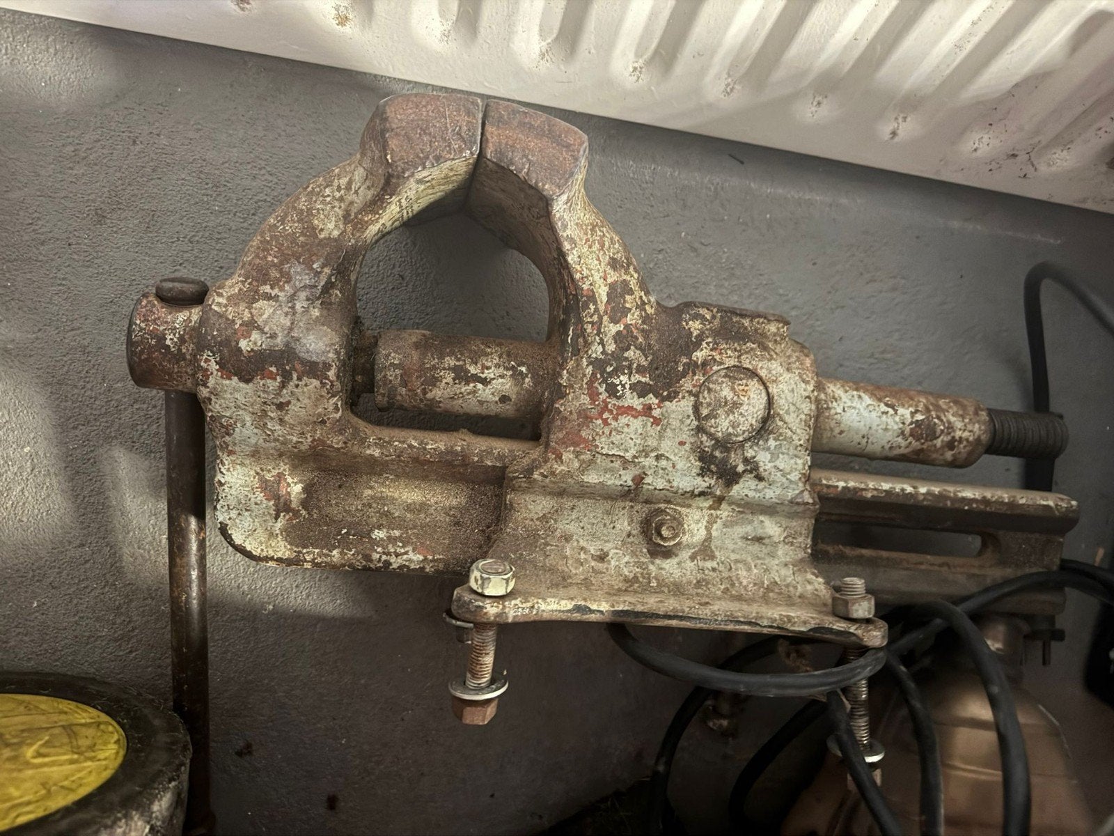 Grote, zware metalen bankschroef - Gebruikt, Ophalen of Verzenden, Gebruikt, Bankschroef