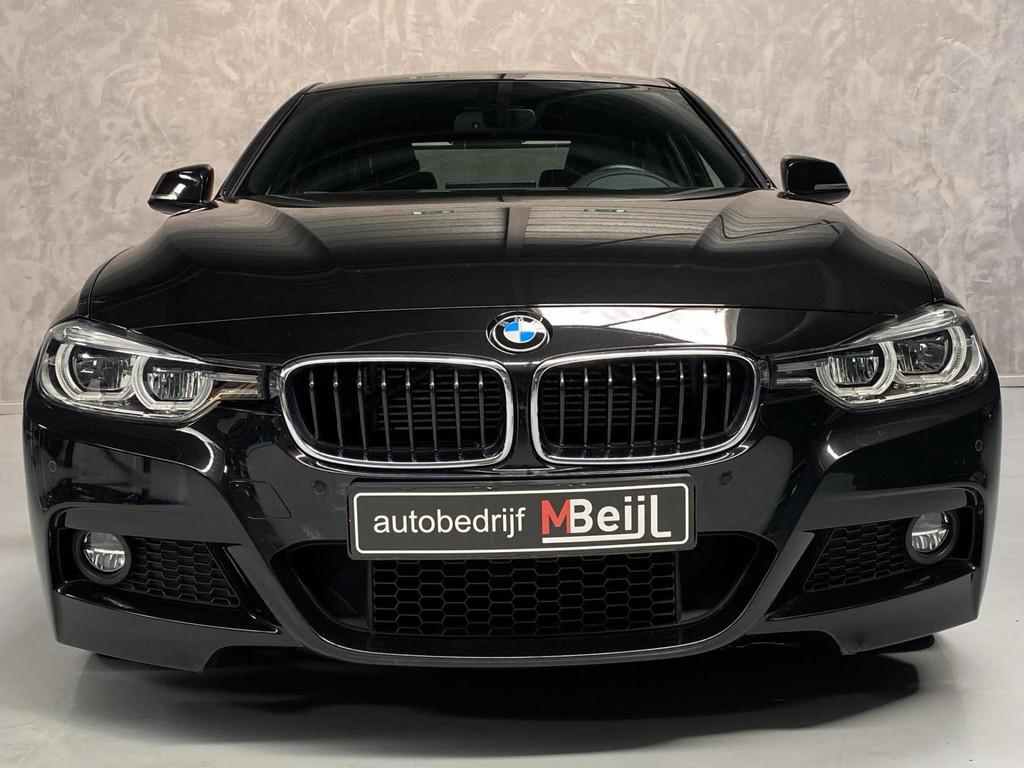 BMW 3-serie 330e /M-Pakket /Leder /Stoelverwarming, Automaat, 1998 cc, Achterwielaandrijving, Gebruikt
