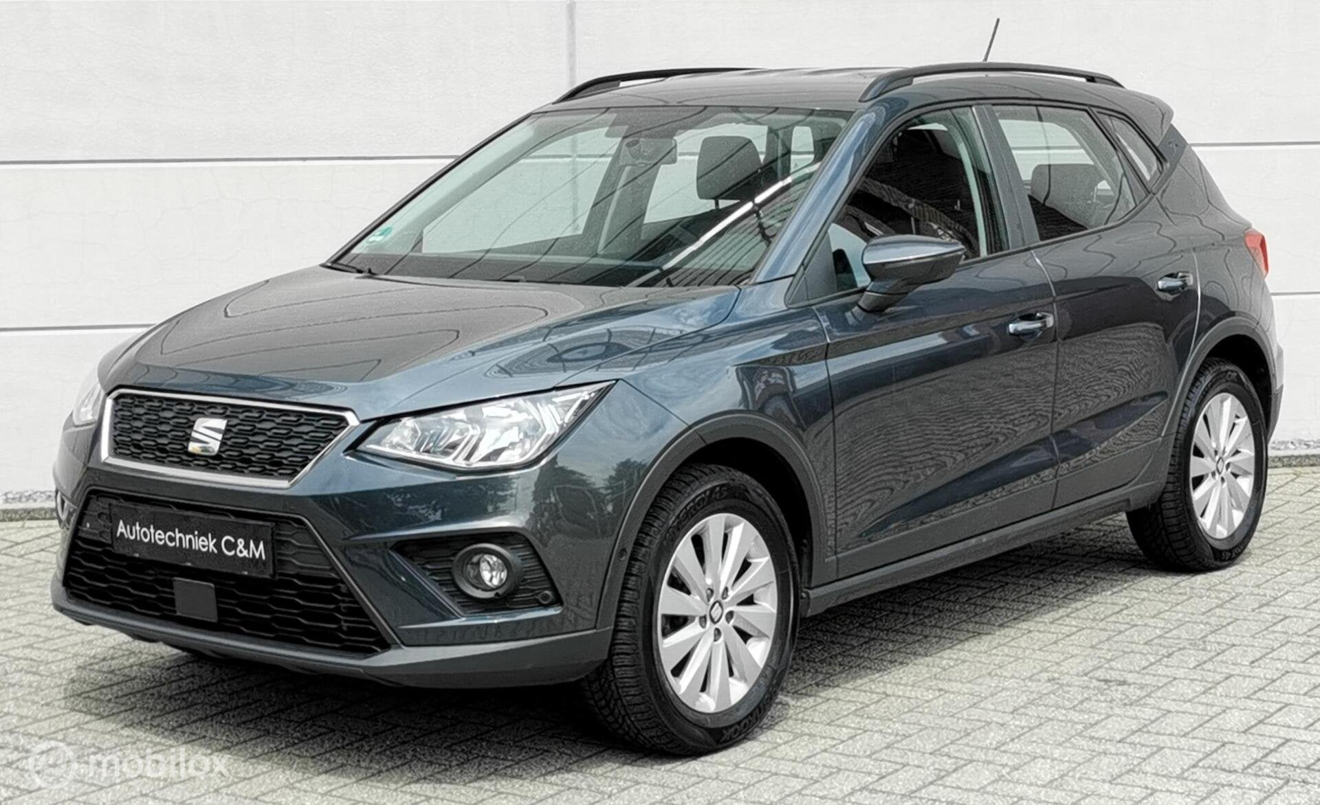 SEAT ARONA 1.0 TGI STYLE/90PK/CAMERA/CARPLAY/DAB/CRUISE/PDC/, Auto's, Seat, Voorwielaandrijving, Dealer onderhouden, Stof, CNG (Aardgas)