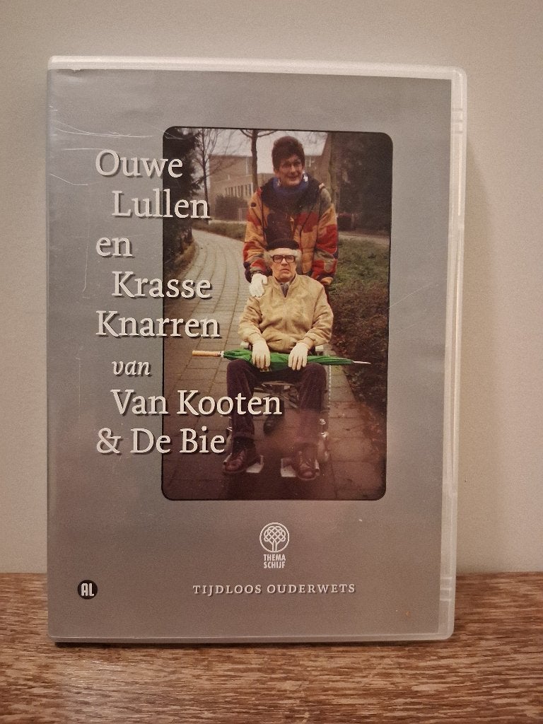 Dvd Van Kooten en De Bie Ouwe Lullen en Krasse Knarren, Stand-up of Theatershow, Alle leeftijden, Van Kooten & De Bie, Ophalen of Verzenden