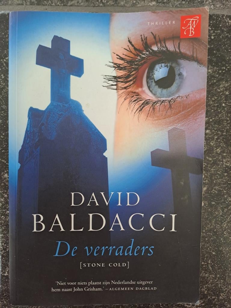 David Baldacci - De verraders, Ophalen of Verzenden, Zo goed als nieuw, David Baldacci