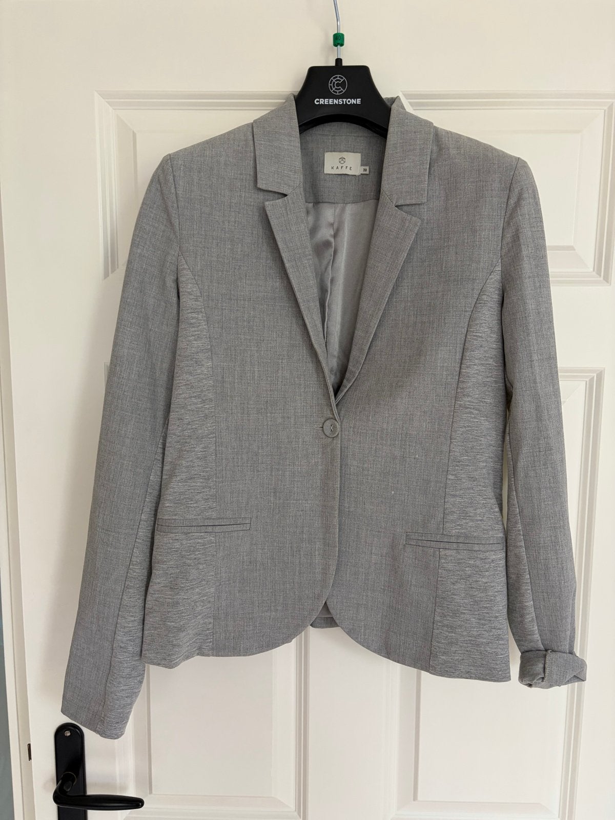 Kaffe grijze blazer met gele streep - Maat M, Maat 38/40 (M), Ophalen of Verzenden, Zo goed als nieuw, Jasje