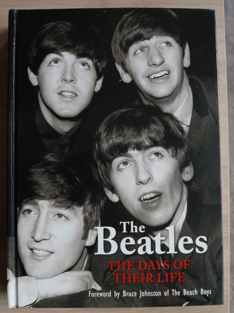 The Beatles - The Days Of Their Life - Book Signed, Ophalen of Verzenden, Zo goed als nieuw, Personen