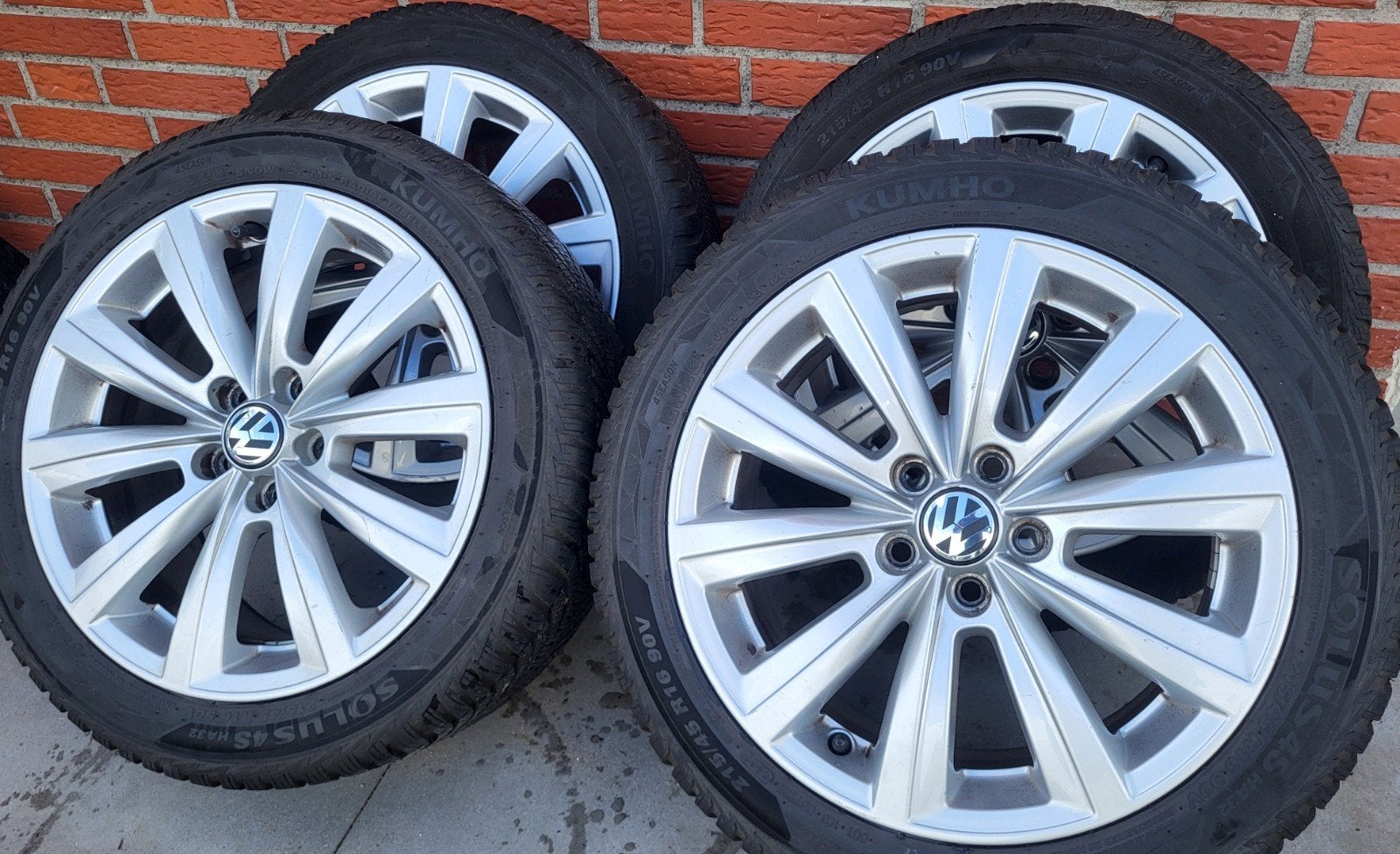Originele Volkswagen Polo velgen 215/45/16 inch all season, Ophalen of Verzenden