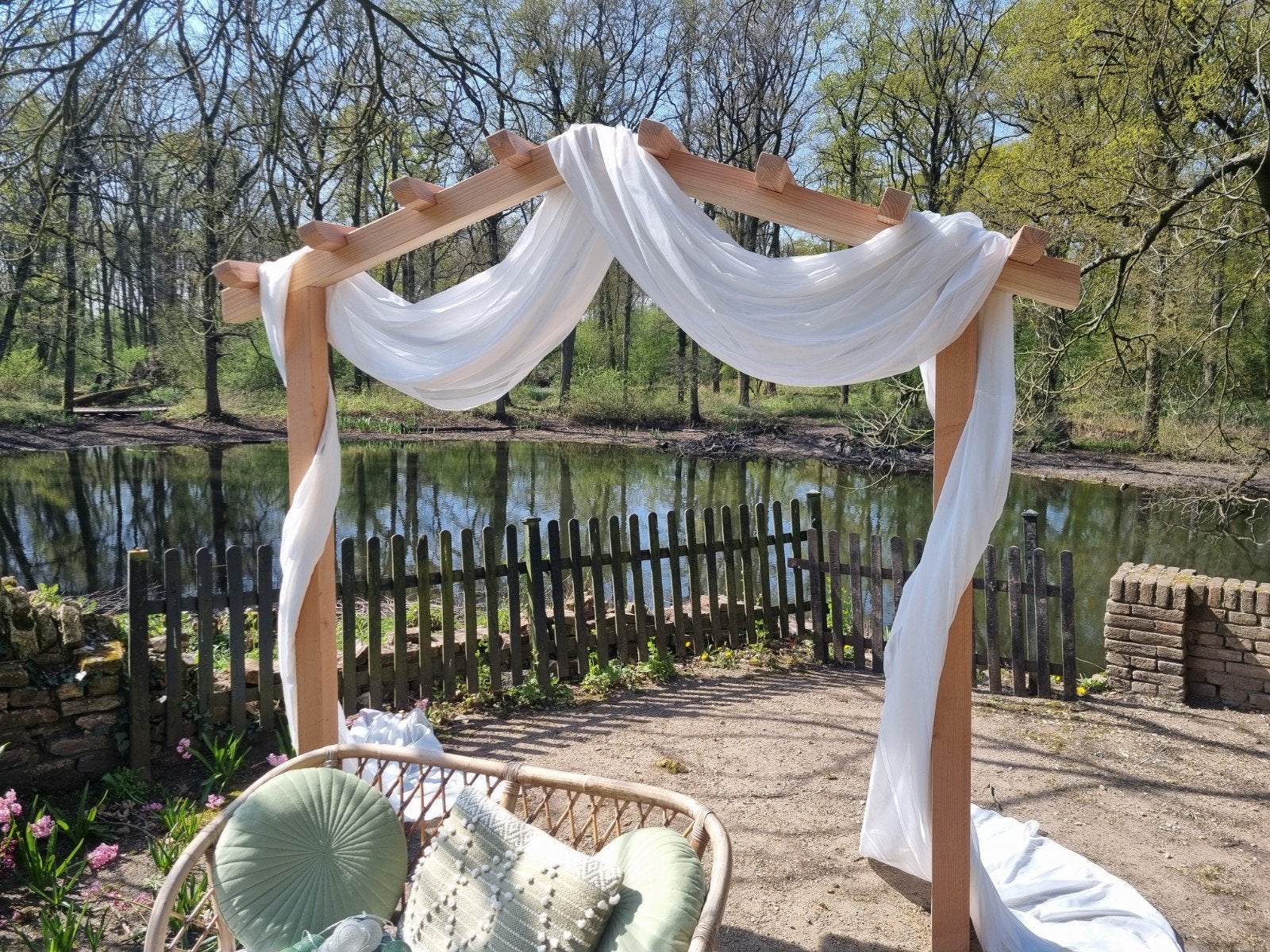 Backdrop / Trouwboog, Ophalen, Zo goed als nieuw, Versiering, Geboorte of Huwelijk