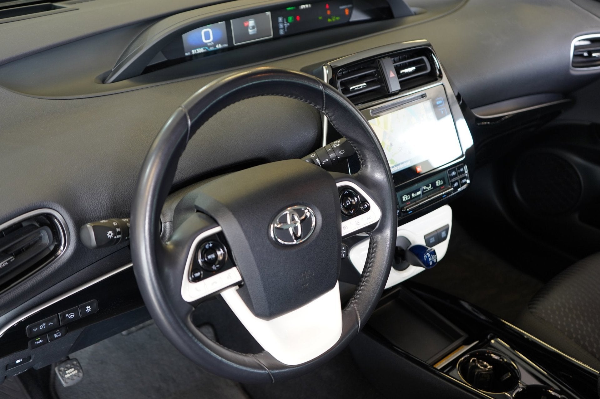 Foto 11 van Toyota Prius 1.8 Aspiration|GARANTIE|NAVI|CRUISE|STOELVERW|H