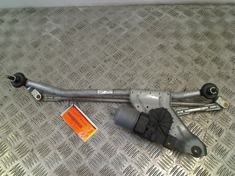 Ruitenwisser Mech + Motor Dacia Sandero I (BS) 8200619512, Dacia, Gebruikt, Renault Deutschland AG, Peter-Huppertz-Straße 5, Köln 51063, , Duitsland
