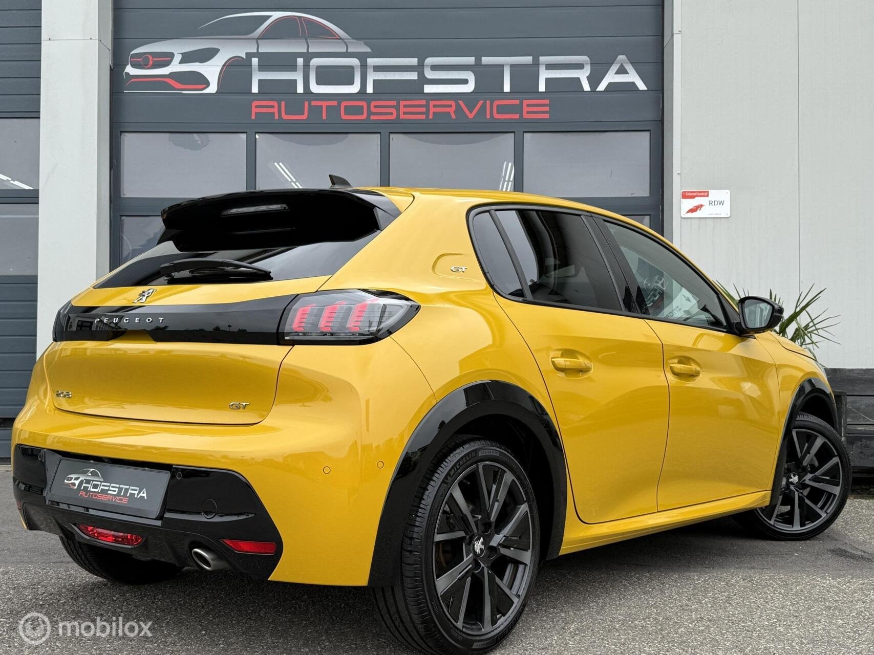 Peugeot 208 1.2 PureTech GT Pack Camera Adapt-Cruise Bomvol!, Auto's, Voorwielaandrijving, 101 pk, Gebruikt, Euro 6