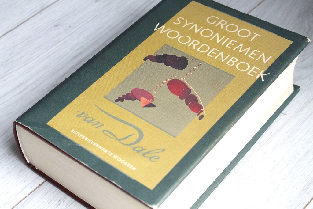 Groot Synoniemen Woordenboek - Van Dale, Boeken, Nederlands, Ophalen of Verzenden, Zo goed als nieuw, Van Dale