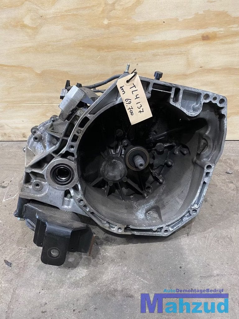 NISSAN QASHQAI 1.2 Versnellingsbak TL4137 Gearbox, Auto-onderdelen, Transmissie en Toebehoren, Takashima 1-chome 1-1
220-8686  Yokohama