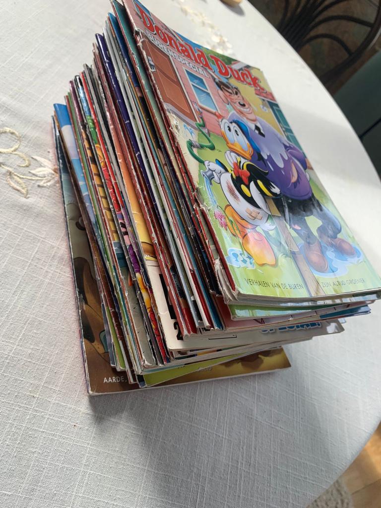 Donald Duck bewaarnummers: extra en specials, Meerdere stripboeken, Ophalen of Verzenden, Gelezen, Donald Duck / Disney
