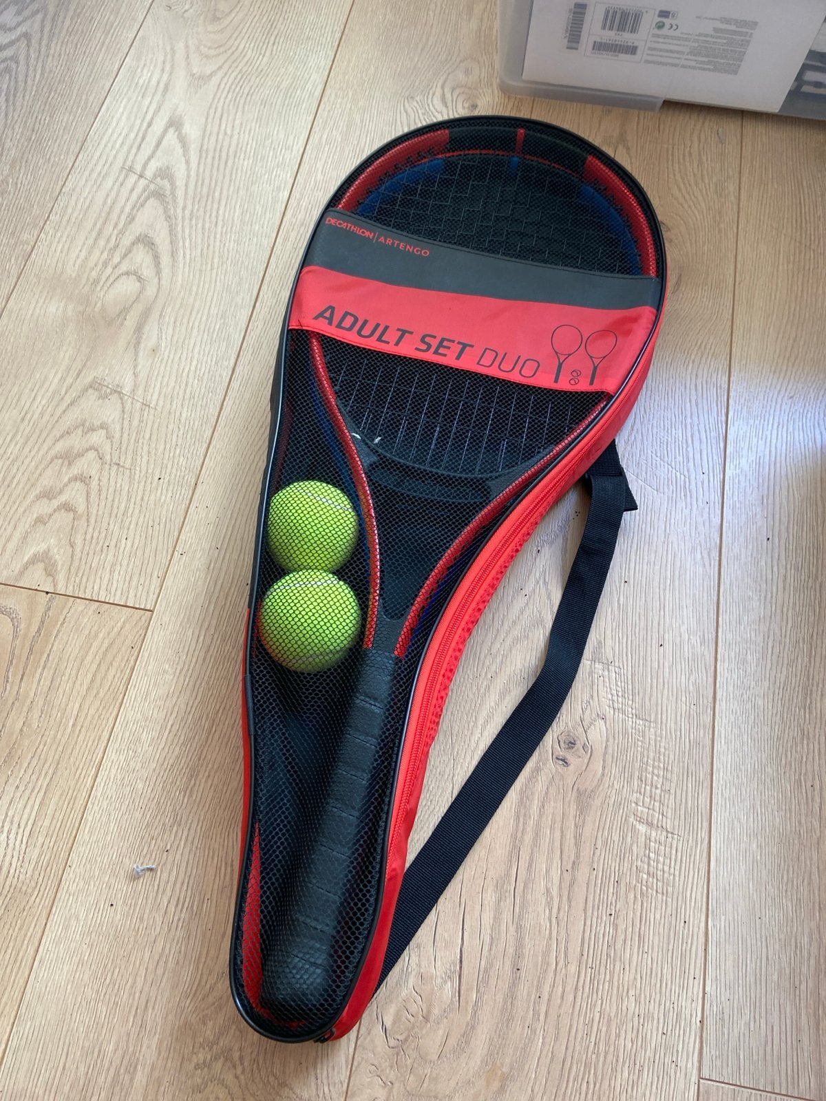 Decathlon Artengo Tennis Racket Set - Adult Set Duo, Sport en Fitness, Ophalen of Verzenden, Zo goed als nieuw, Racket, Overige merken