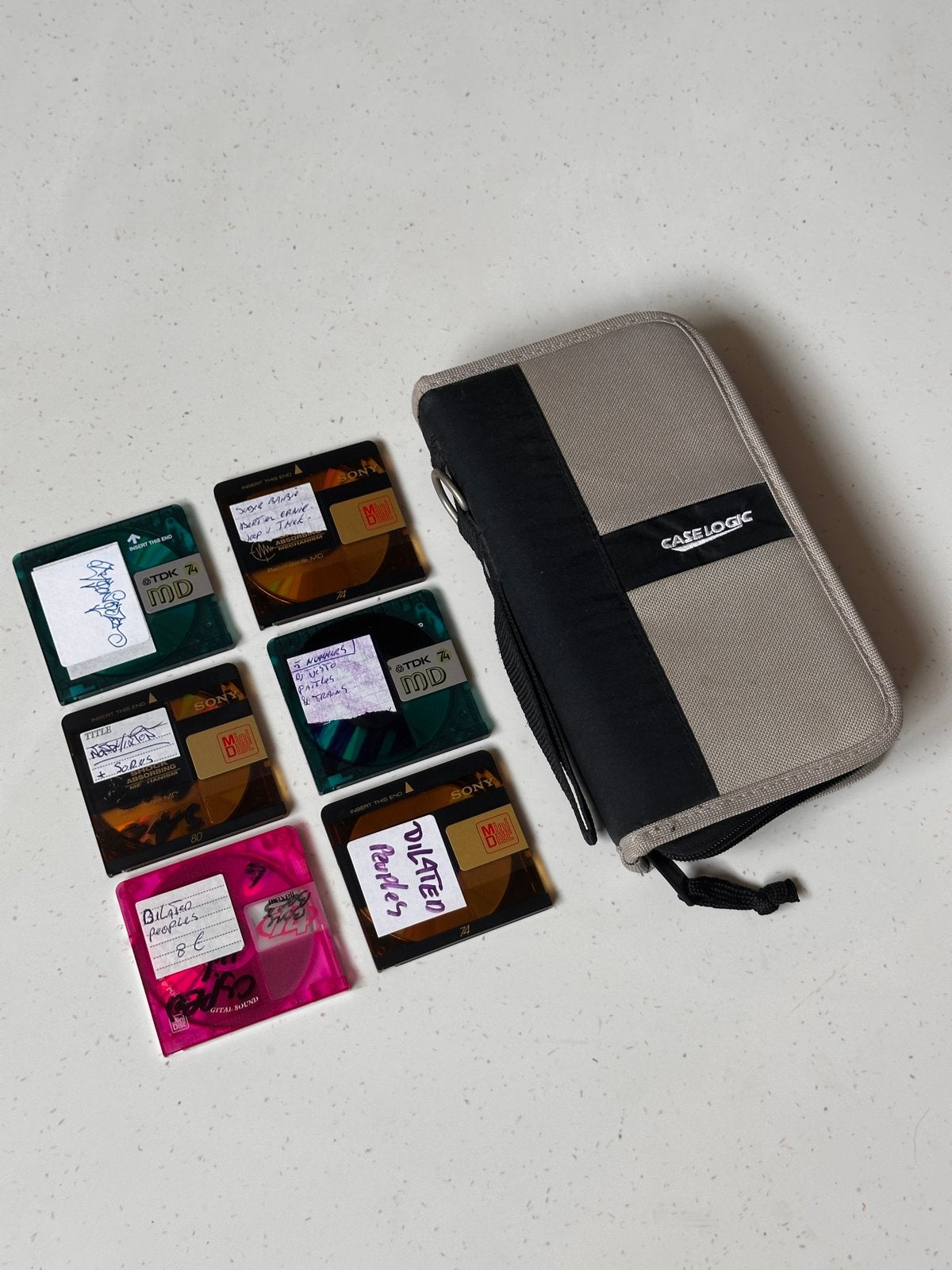 Case Logic Minidisc hoes + 6x Minidisc, Ophalen of Verzenden, Overige typen