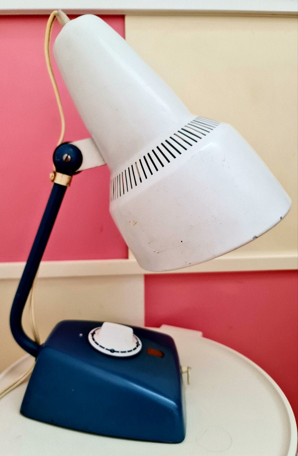 Philips warmtelamp ontwerp Charlotte Perriand jaren 60, Ophalen