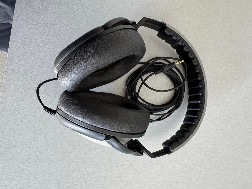 Sennheiser HD270 Koptelefoon, Ophalen, Zo goed als nieuw, Over oor (circumaural), Sennheiser