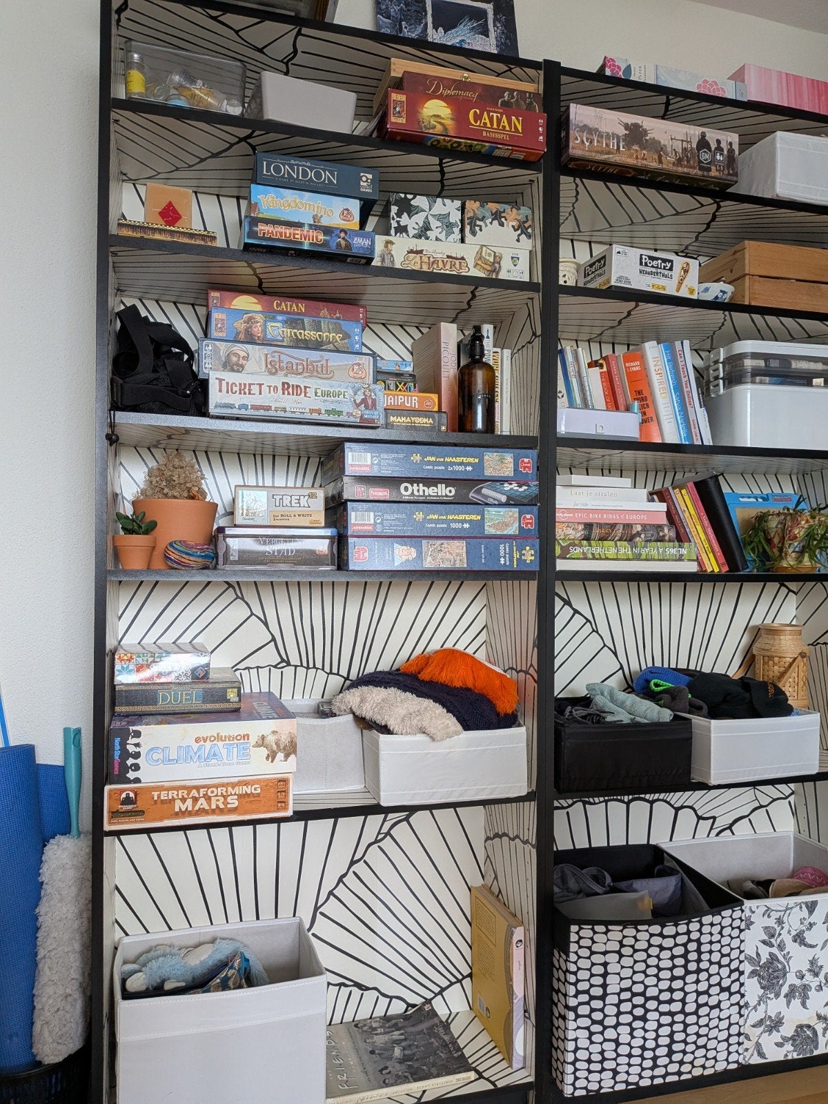 Zwarte Boekenkast met Planken, Ophalen, Gebruikt
