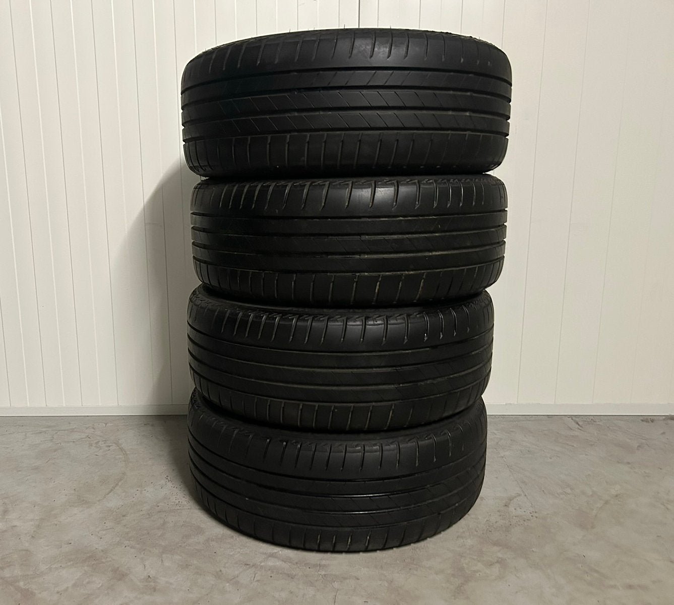 Originele Mercedes A B CLA 18 inch AMG bridgestone MO zomer, Auto-onderdelen, Banden en Velgen, Ophalen, 18 inch, Gebruikt, Banden en Velgen