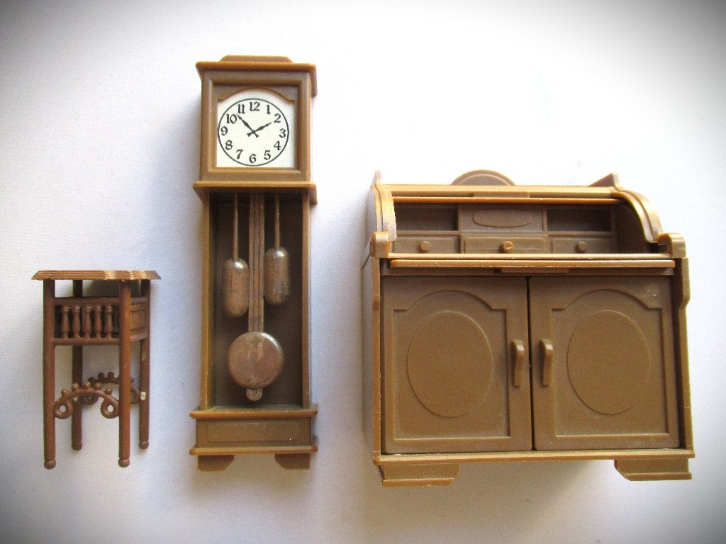 Poppenhuis Meubels Jean~Secretaire~Klok~Tafel, Ophalen of Verzenden, Zo goed als nieuw, Gebruiksvoorwerp