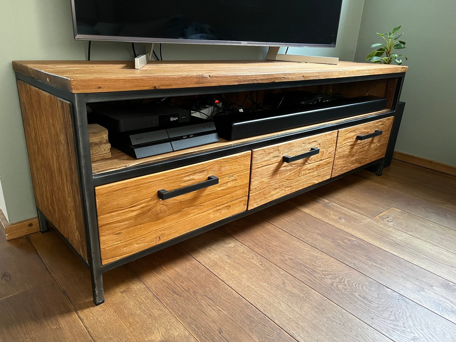 Tv meubel Romaro (Pronto), Ophalen, Zo goed als nieuw, 25 tot 50 cm, Minder dan 100 cm
