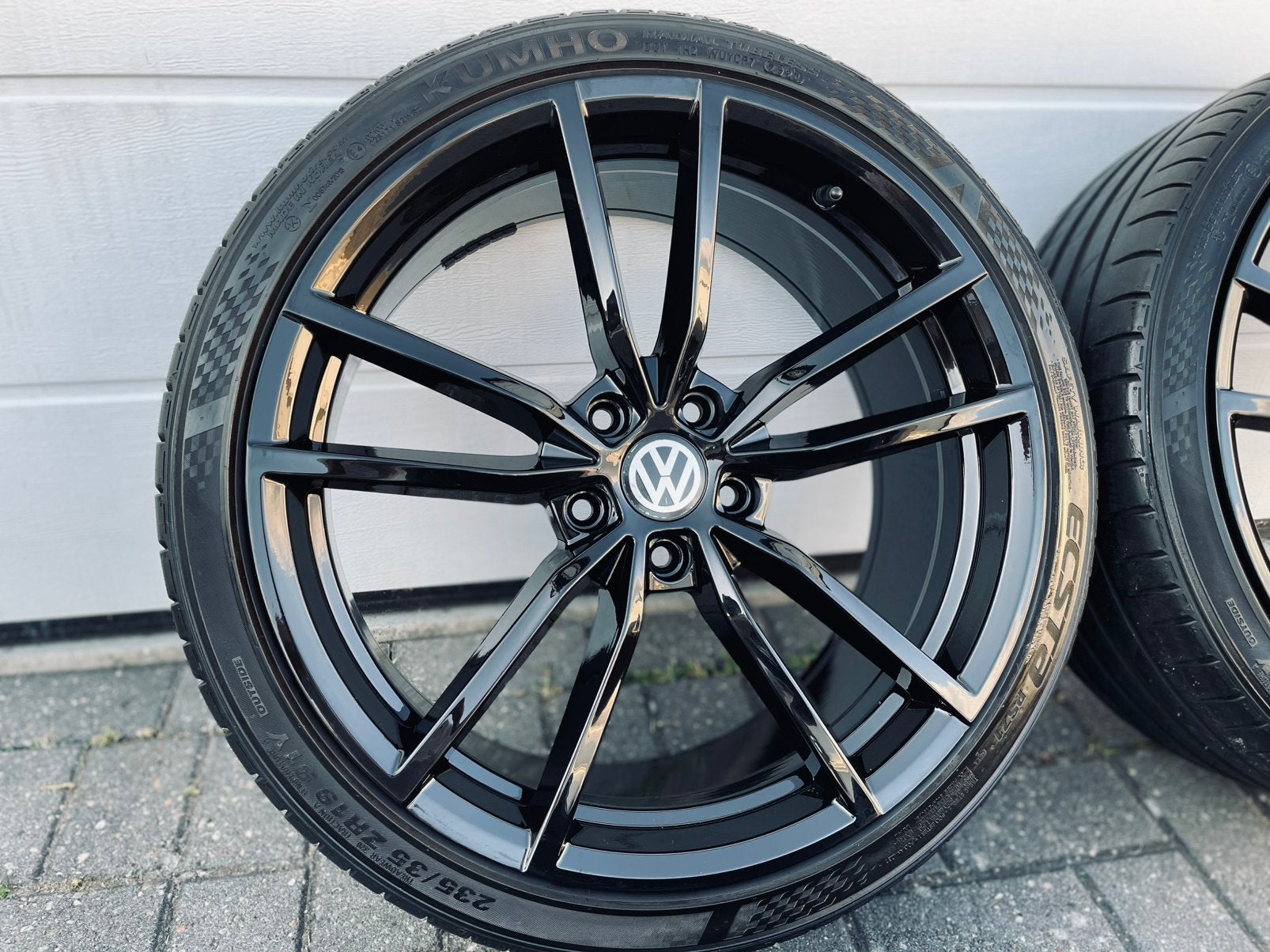 19 Inch Zwarte Volkswagen Pretoria Velgen 235/35/19 5x112 !!, 19 inch, Banden en Velgen, Ophalen of Verzenden, 235 mm