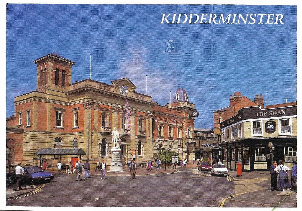 Ansichtkaart  Kidderminster (Eng)	Stadhuis & sb Rowland Hill, Verzenden, 1980 tot heden, Gelopen, Engeland