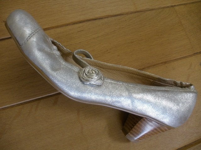 YKX & Co pumps goud maat 41, YKX & Co, Pumps, Overige kleuren, Ophalen of Verzenden