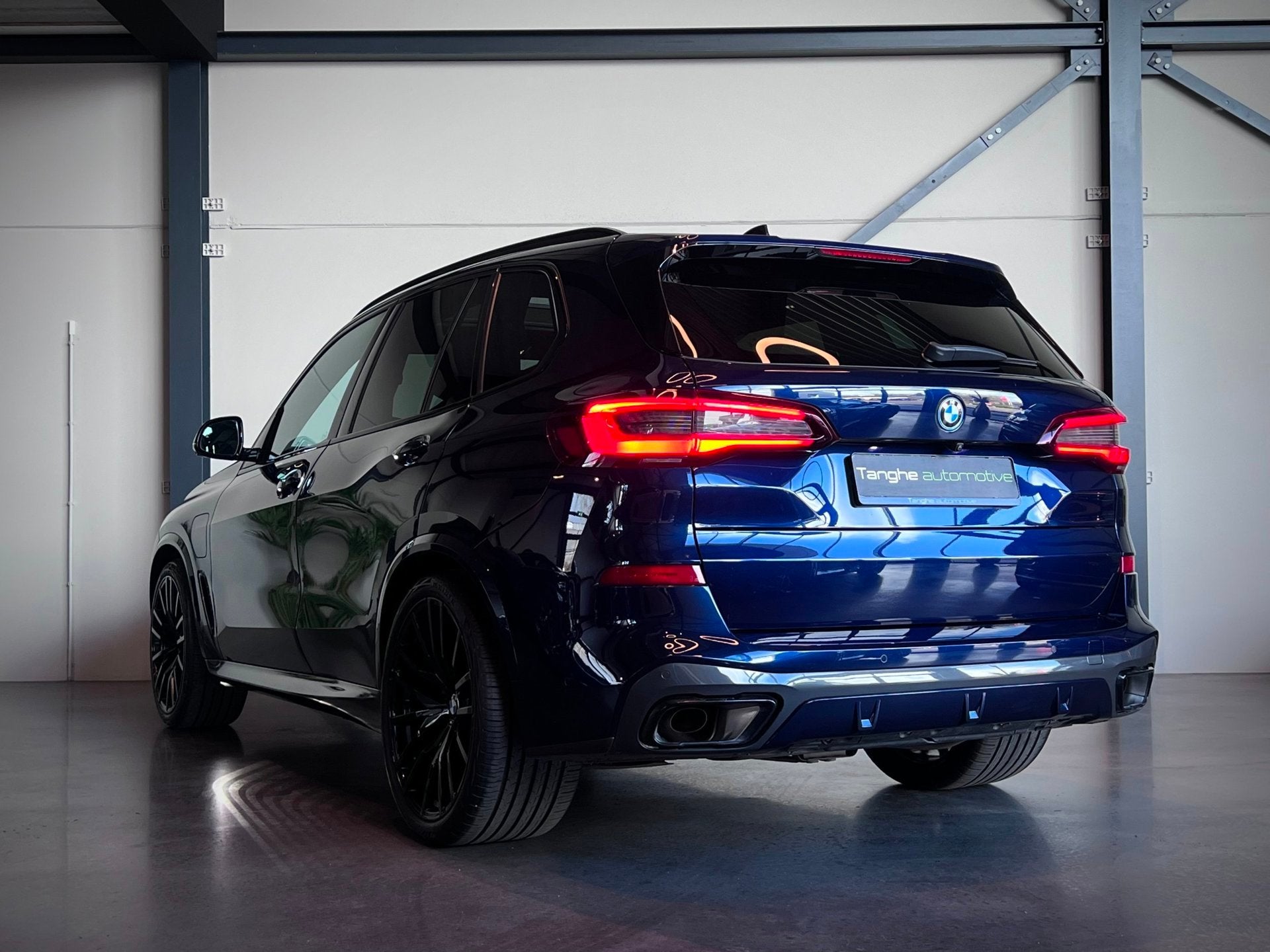 BMW X5 XDrive45e M-Sport, M-Stoelen,Panodak,Trekhaak,Harman, Gebruikt, Blauw, Vierwielaandrijving, Hybride Elektrisch/Benzine